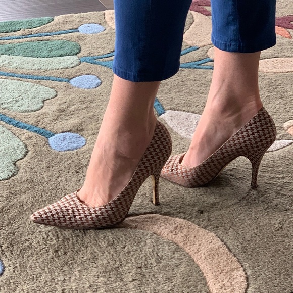 Manolo Blahnik Shoes - ♥️SOLD♥️Manolo Blahnik